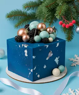 Новогодний торт синий