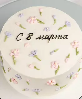 Торт на 8 марта с милыми цветочками